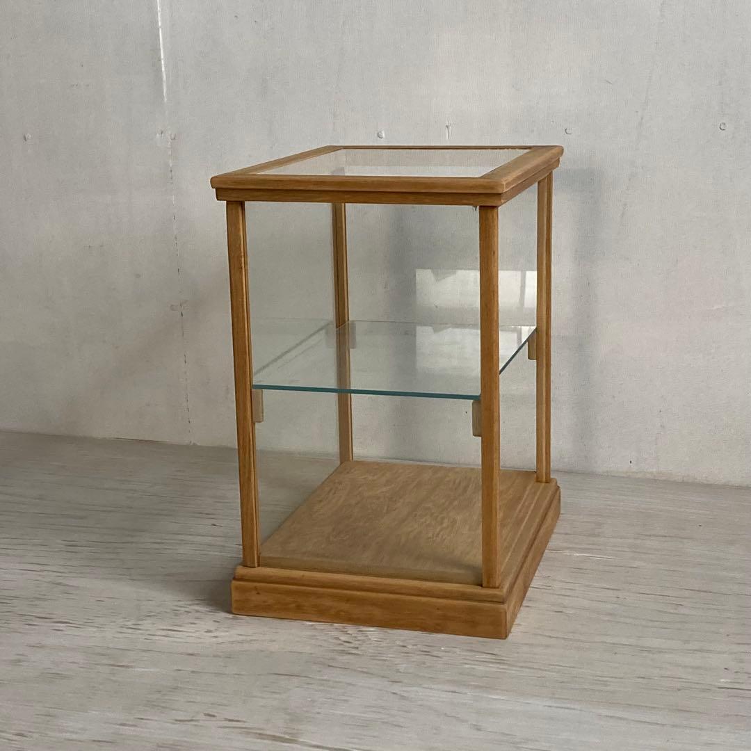 rin 古い木製 小振り ガラスケース 2段 卓上ショーケース 扉なし