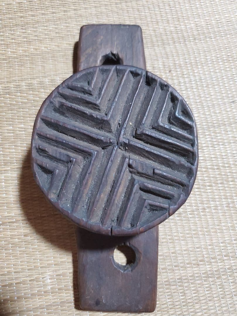 【李朝古道具】李朝木器 餅の印章