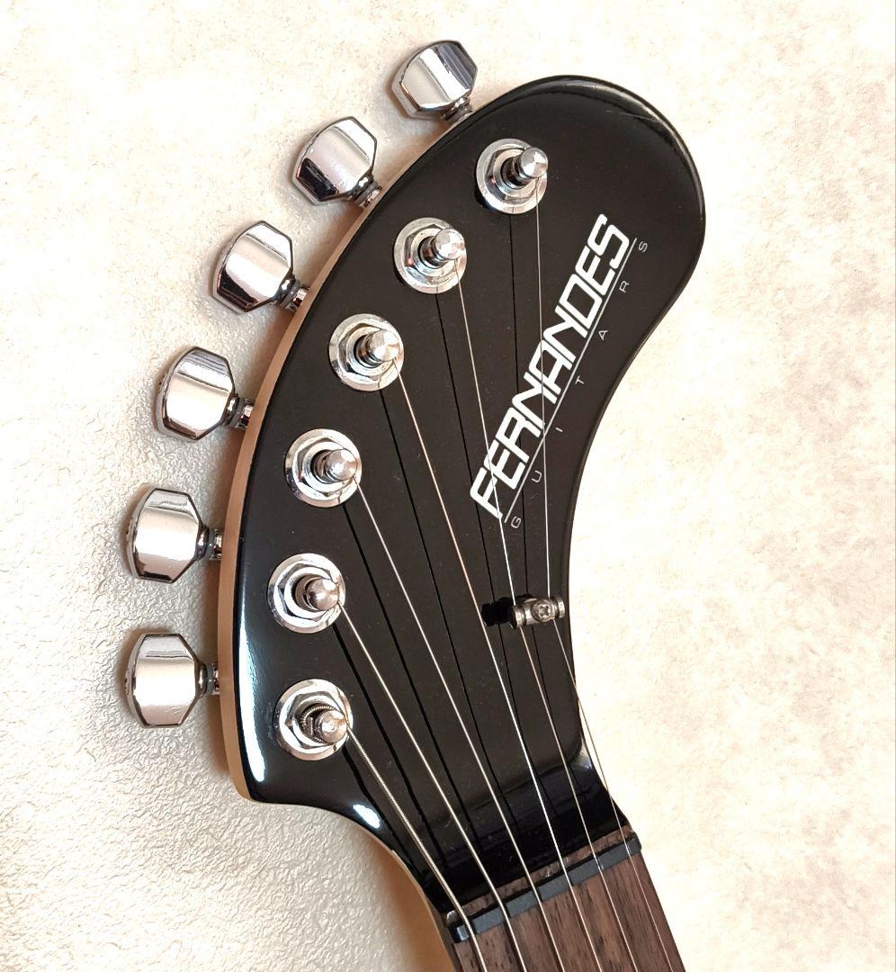 【超美品！！】ZO-3 芸達者 BL アンプ内蔵ミニギター 専用ケース付