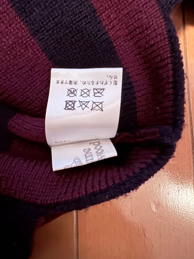 【Vivienne Westwood】ストライプニット帽