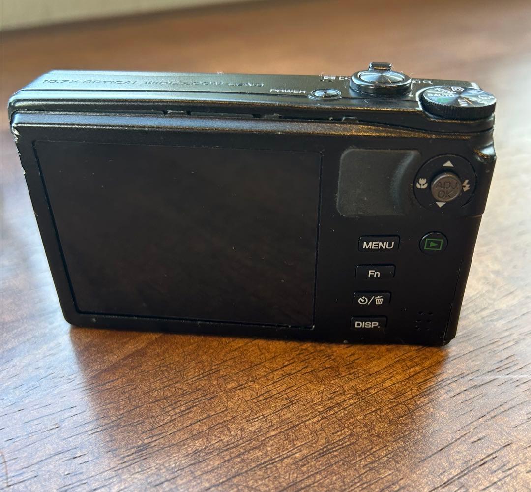 普段の生活にプラスを。RICOH CX5 デジタルカメラ、カービィポーチ等