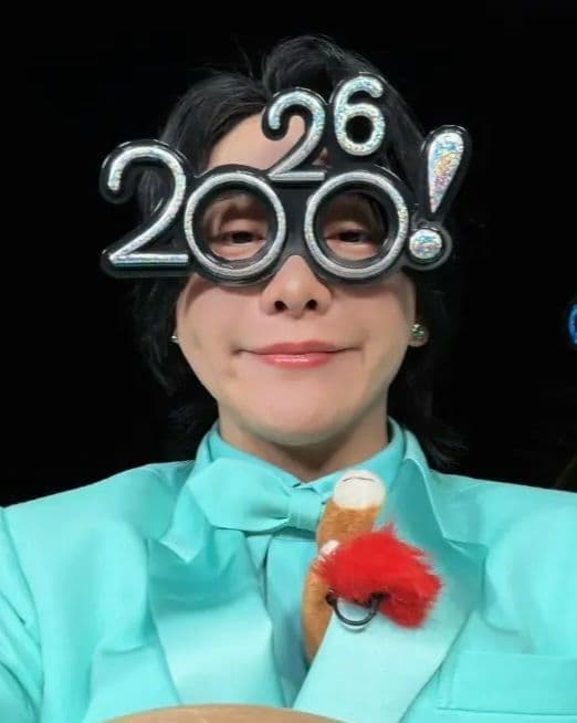 ミセス バベルの塔 パーカー S　フーディ 大陸散歩　ポニー　馬　BABEL