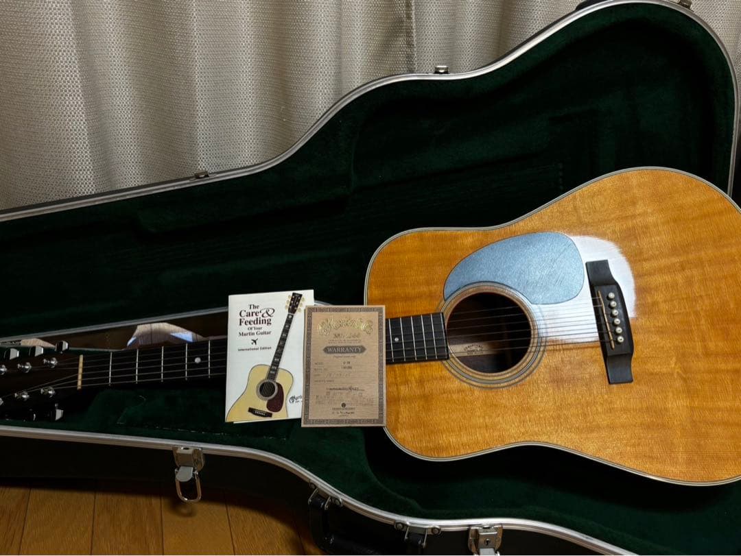 Martin D-28 Standard アコースティックギター