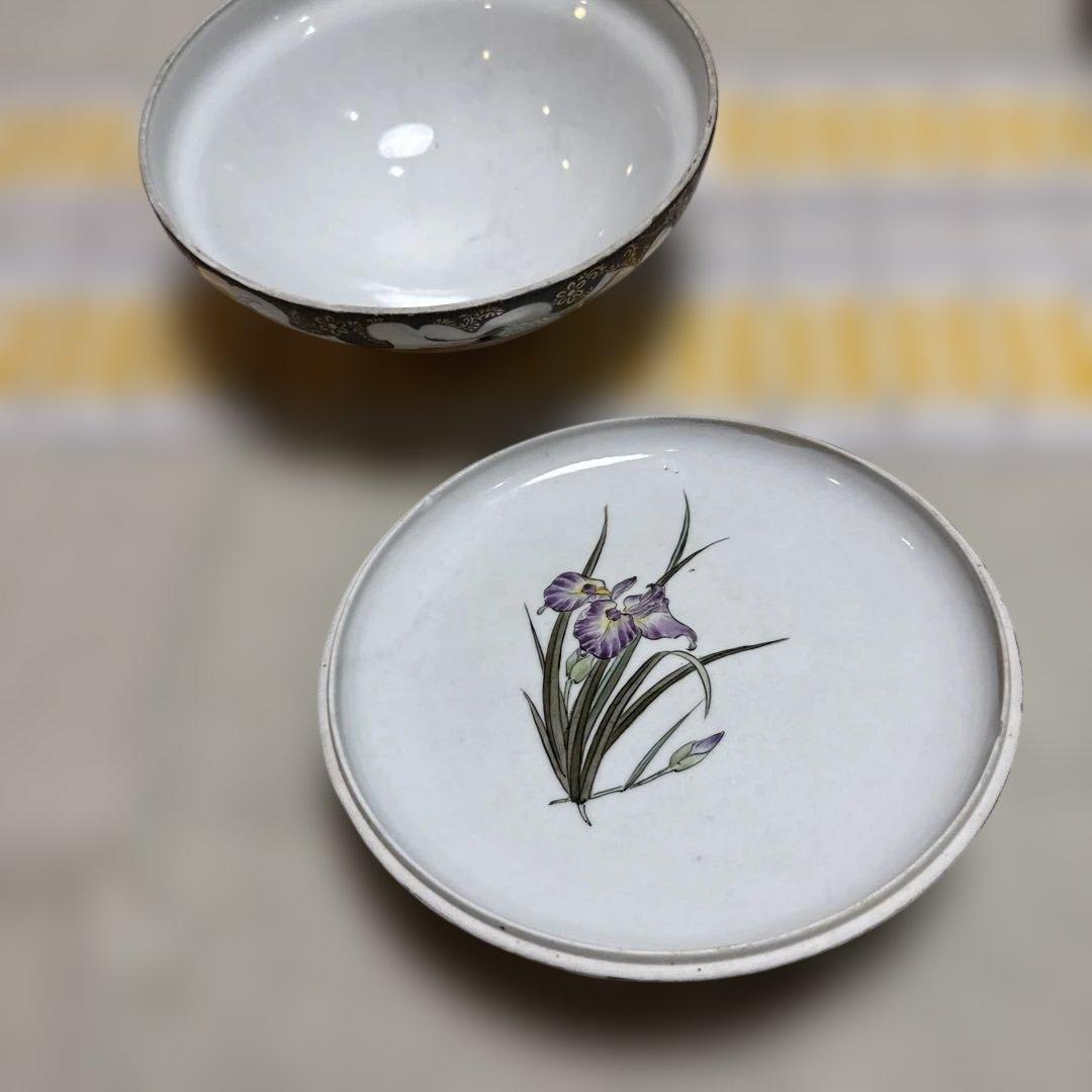 最終価格、アンティーク、自家保存　久谷　谷口骨董　蓋の裏に菖蒲の絵