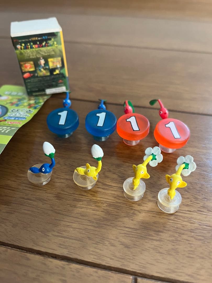 ピクミンフィギュア　青オニヨンなどまとめて