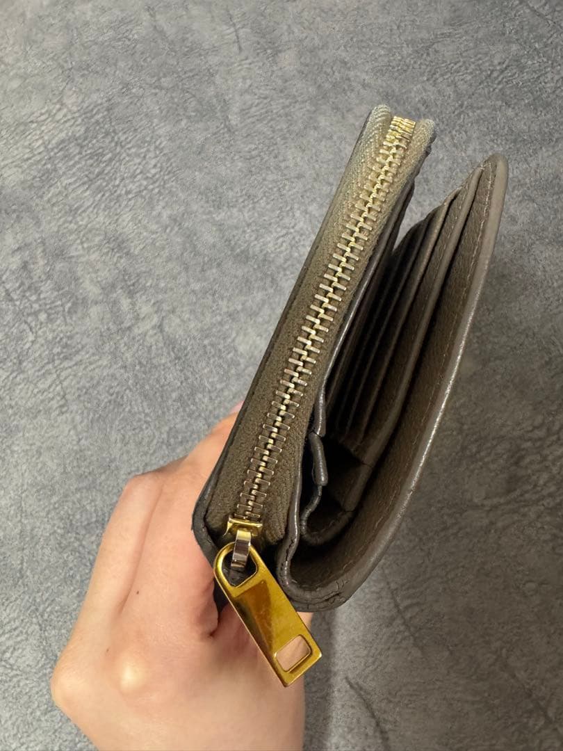 s*a様 SAINT LAURENT 二つ折り財布 グレー