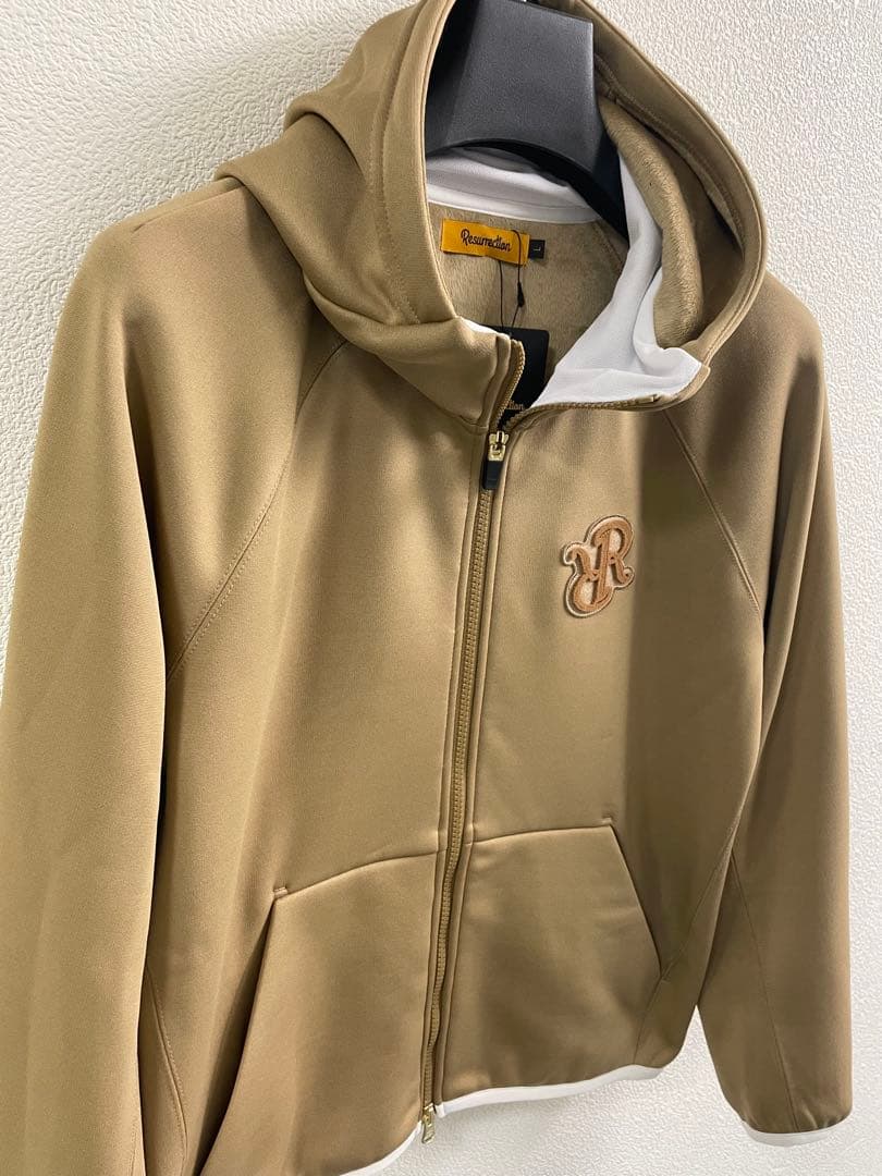 レザレクション　新品　Lサイズ キャメル　パーカー