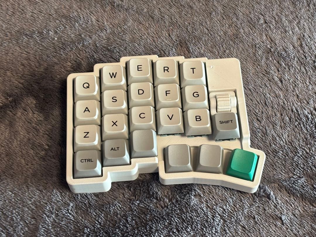 roBa キーボード 組み立て済み トラックボール付き