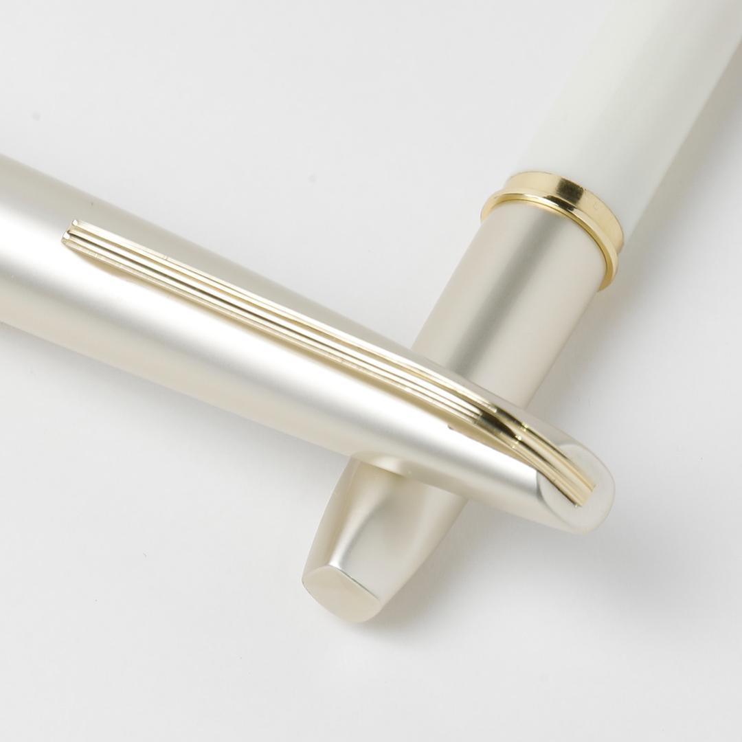 未使用 プラチナ ポケット 18K 細軟 バイカラー白 万年筆 60年代製造 A