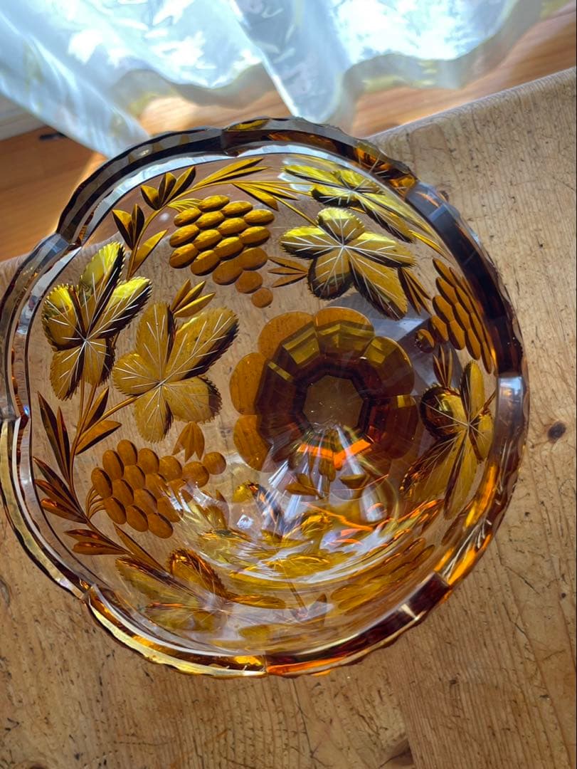 アンバーガラス カット細工コンポート／飾り鉢