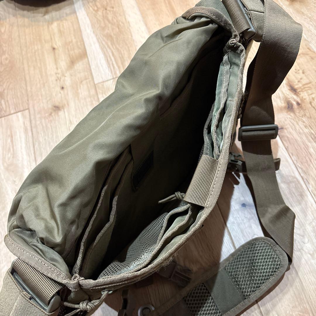 5.11 タクティカル Rush delivery メッセンジャーバッグ