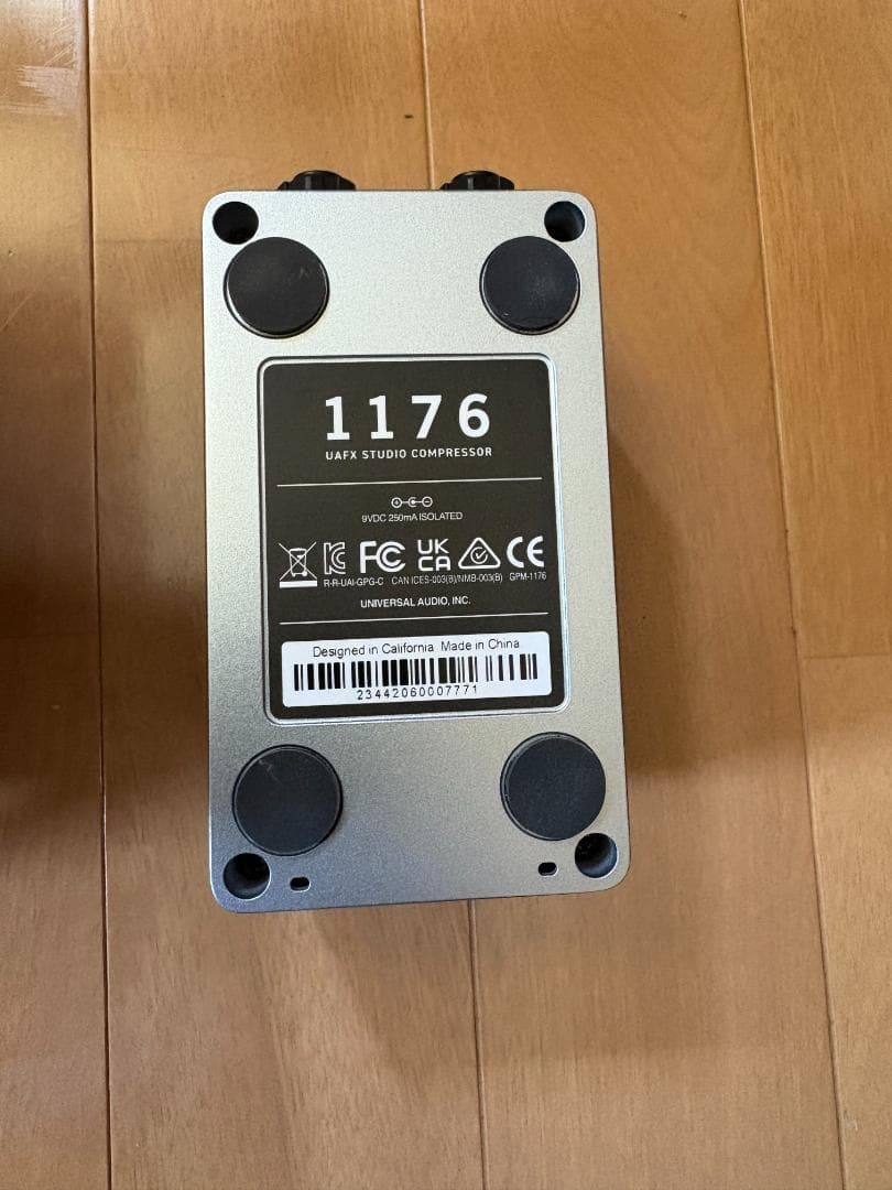 UNIVERSAL AUDIO 1176　Studio Compressor