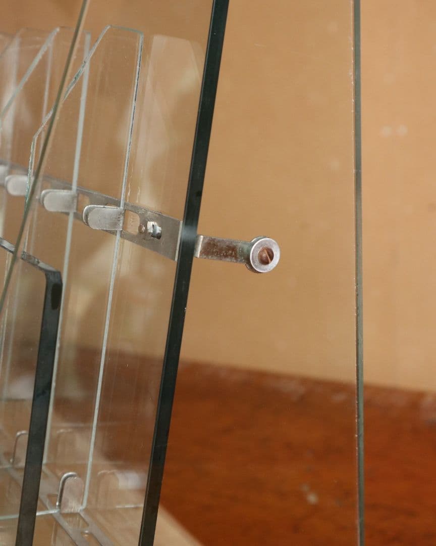 e*n様 古いガラスのペン立て　什器 飾り棚 ガラスケース 文房具