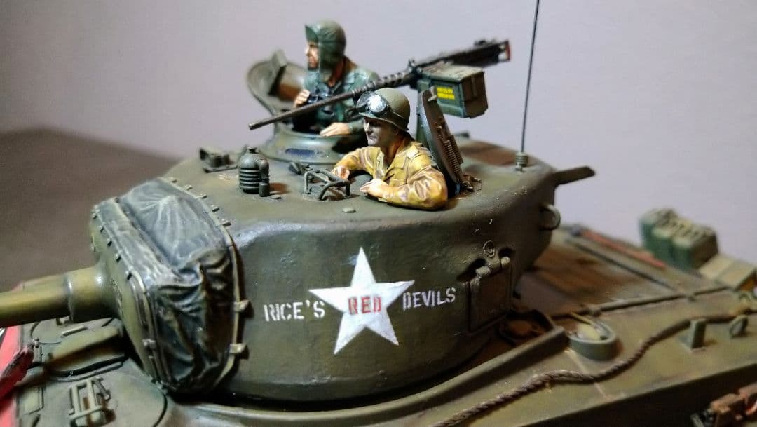 M4EG8 シャーマン戦車 1/35 スケール　朝鮮戦争仕様