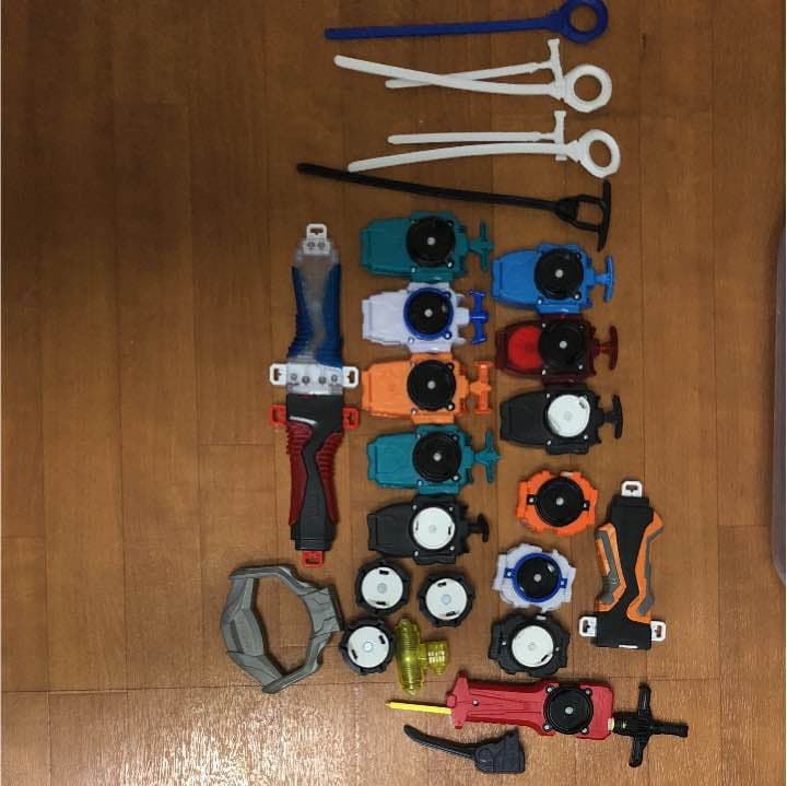 ベイブレードバースト引退品！