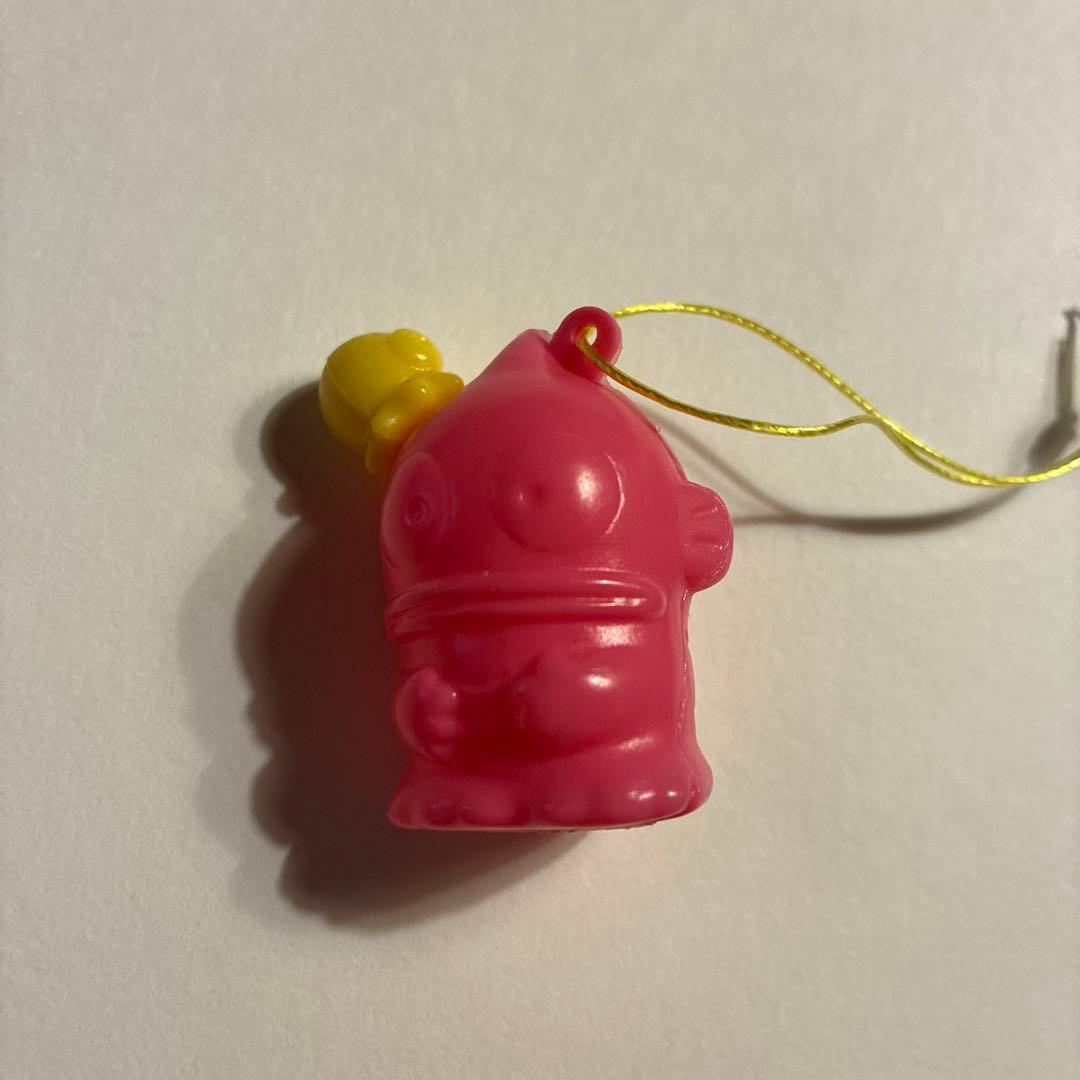 サンリオ　プレミアム　おまけ　キティ　缶付き