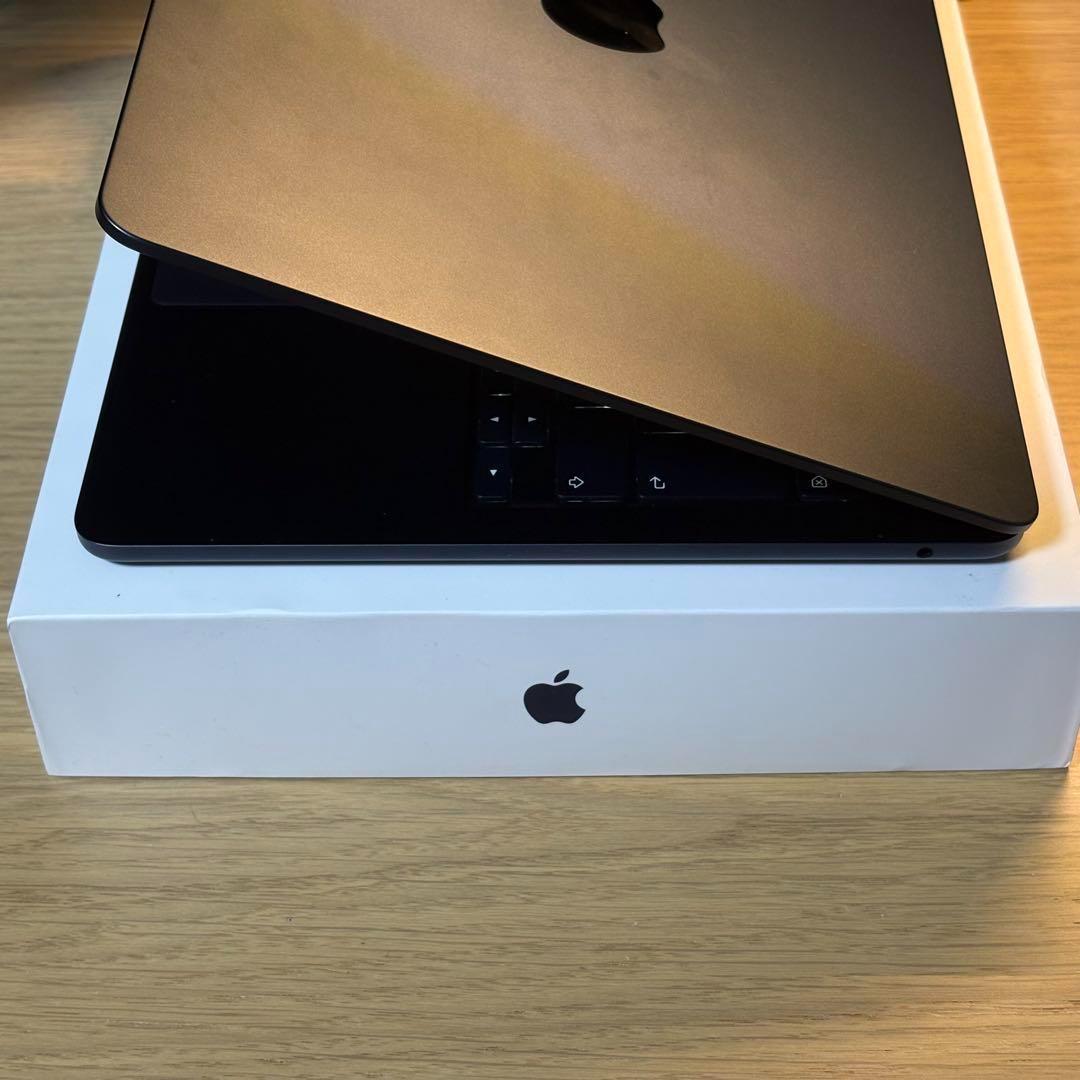 M2 MacBook Air ミッドナイト メモリ8GB ストレージ256GB