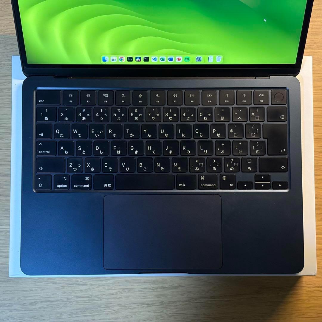 M2 MacBook Air ミッドナイト メモリ8GB ストレージ256GB