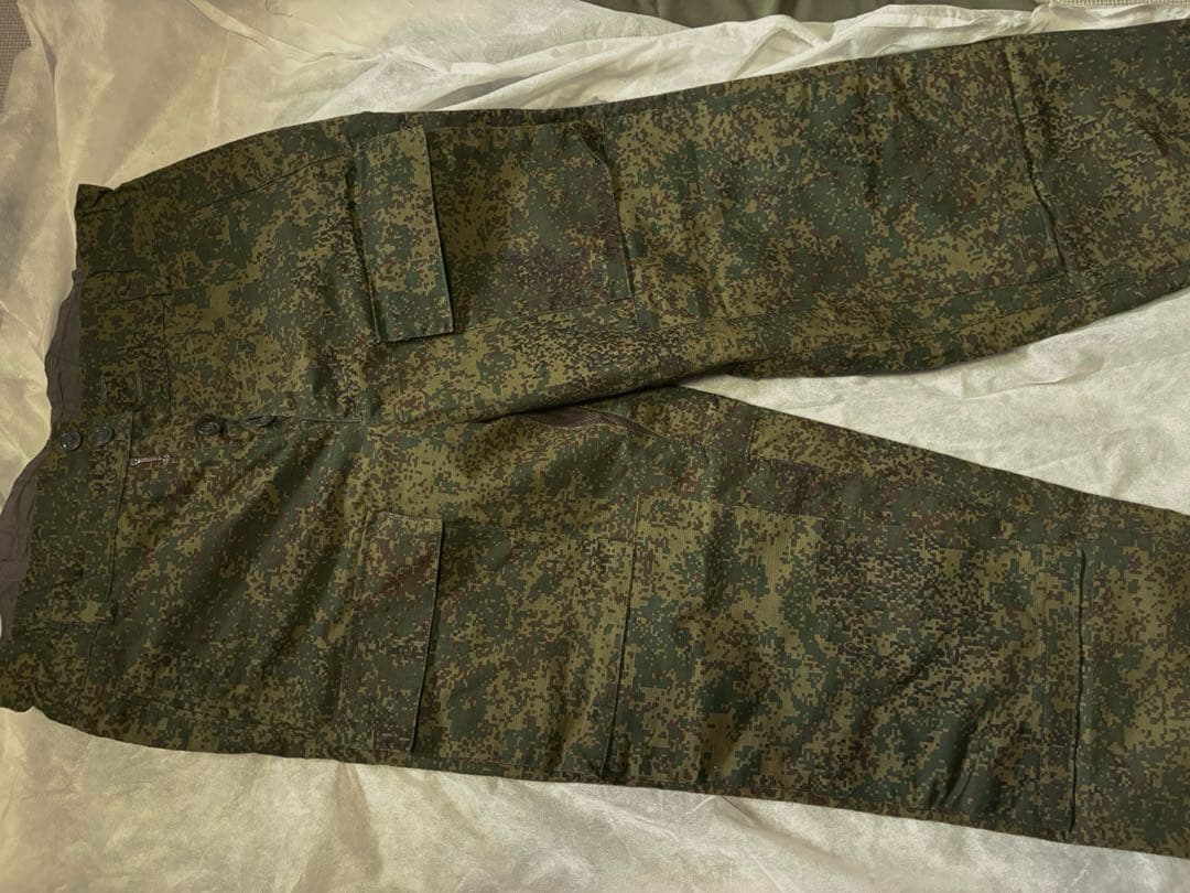 ロシア軍 特殊部隊用 サマースーツ 夏期戦闘服 デジタルフローラ EMR