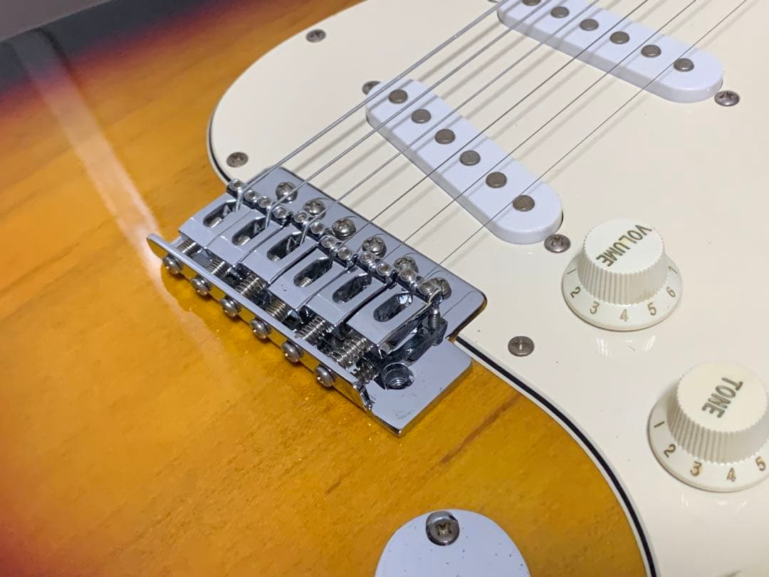 Legend レジェンド ST ストラトキャスター ストラト サンバースト