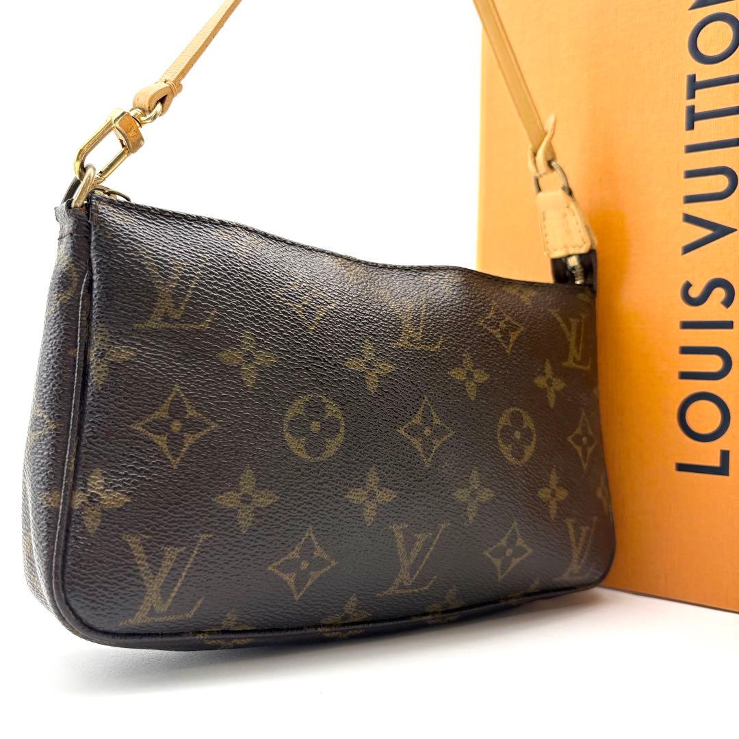 VUITTON　アクセサリーポーチ　アクセソワール　モノグラム　コスメ　化粧