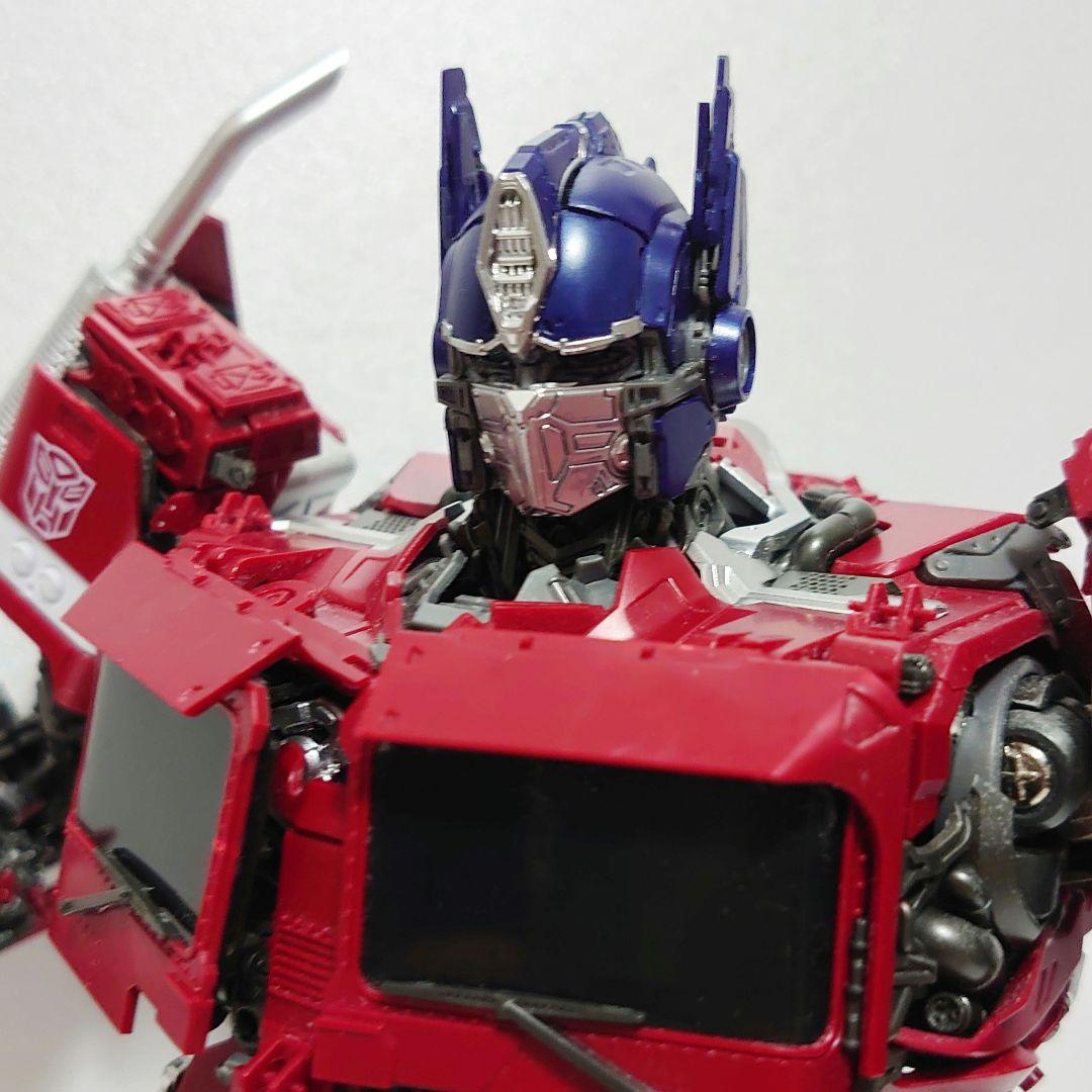 童友社 トランスフォーマー　オプティマスプライム　プラモデル　完成品
