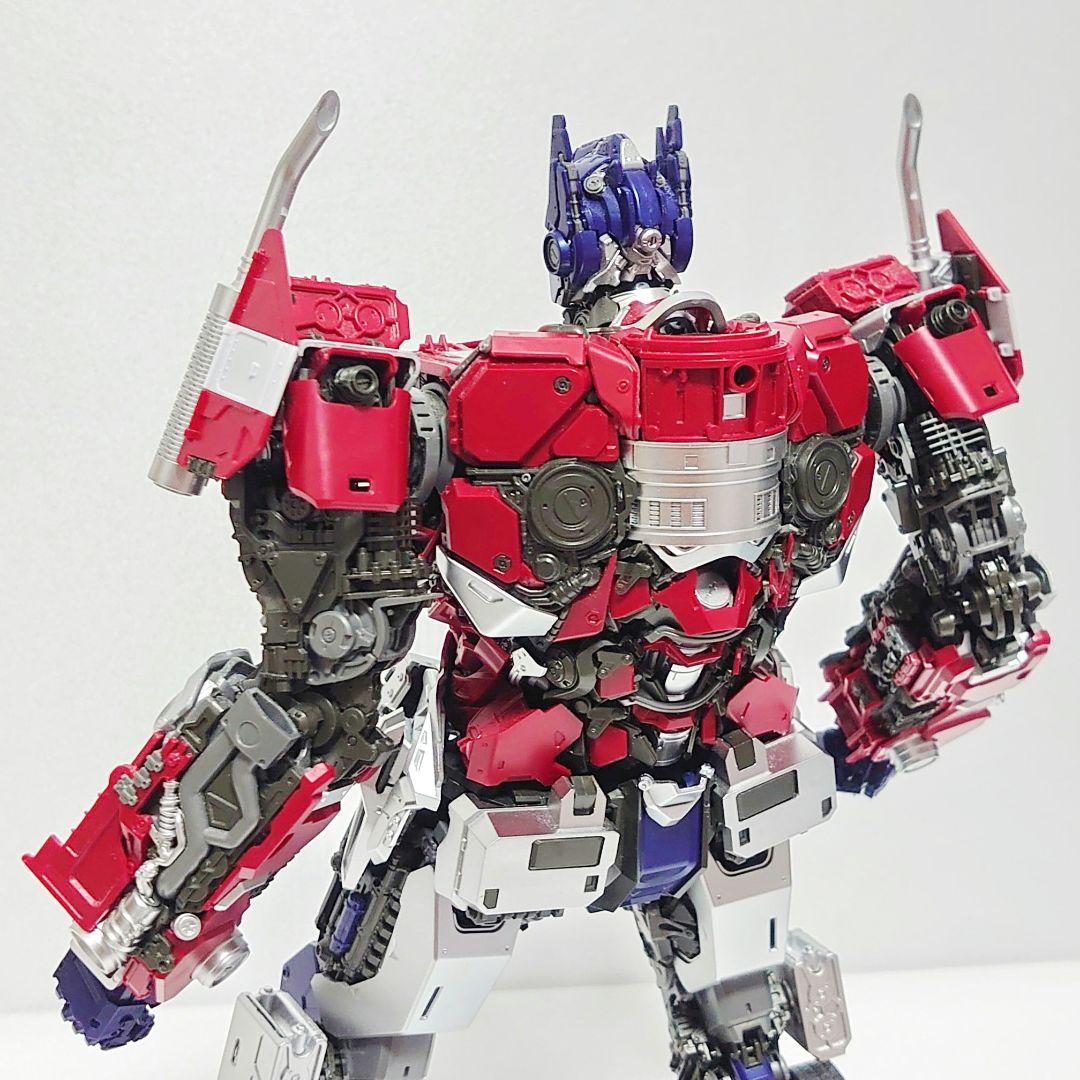 童友社 トランスフォーマー　オプティマスプライム　プラモデル　完成品