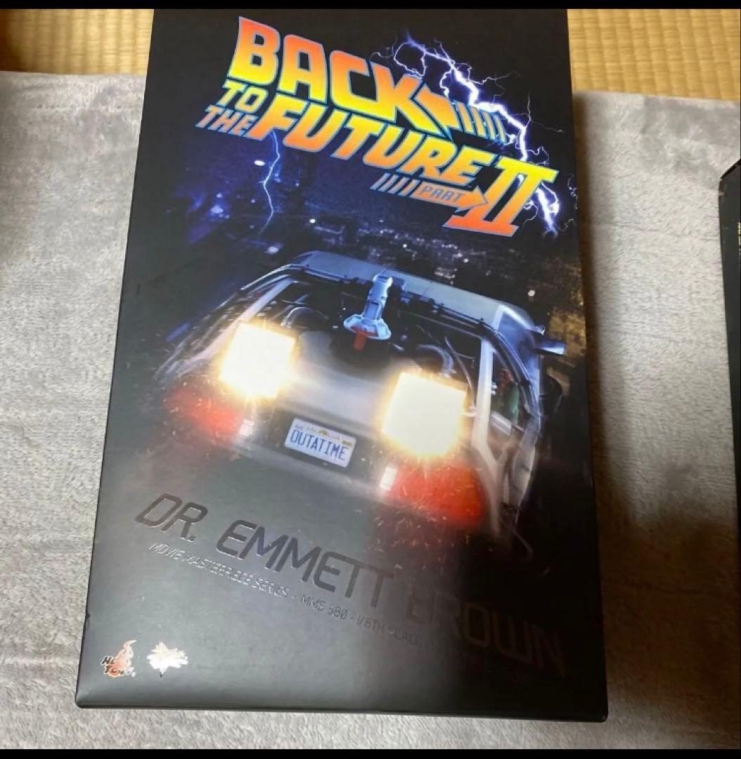 バック・トゥ・ザ・フューチャー PART2 エメット・ブラウン博士