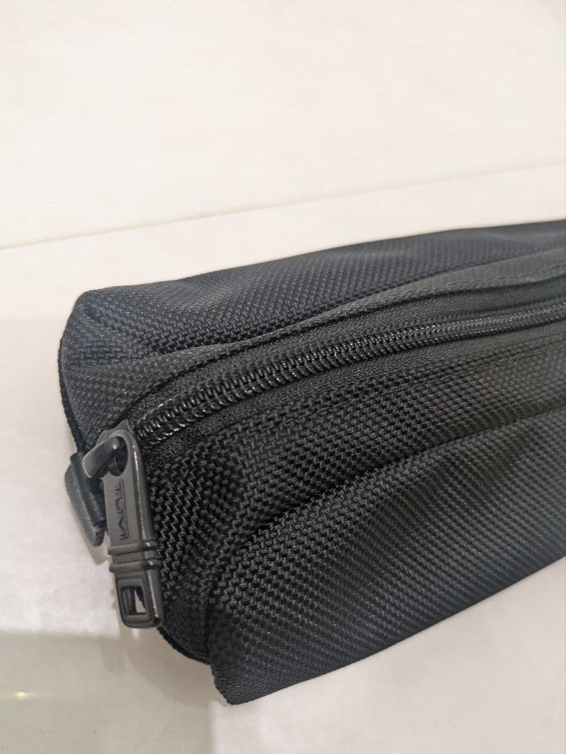 美品【TUMI】トゥミ　旅行用品（ハンガーセット＆トラベルポーチセット）