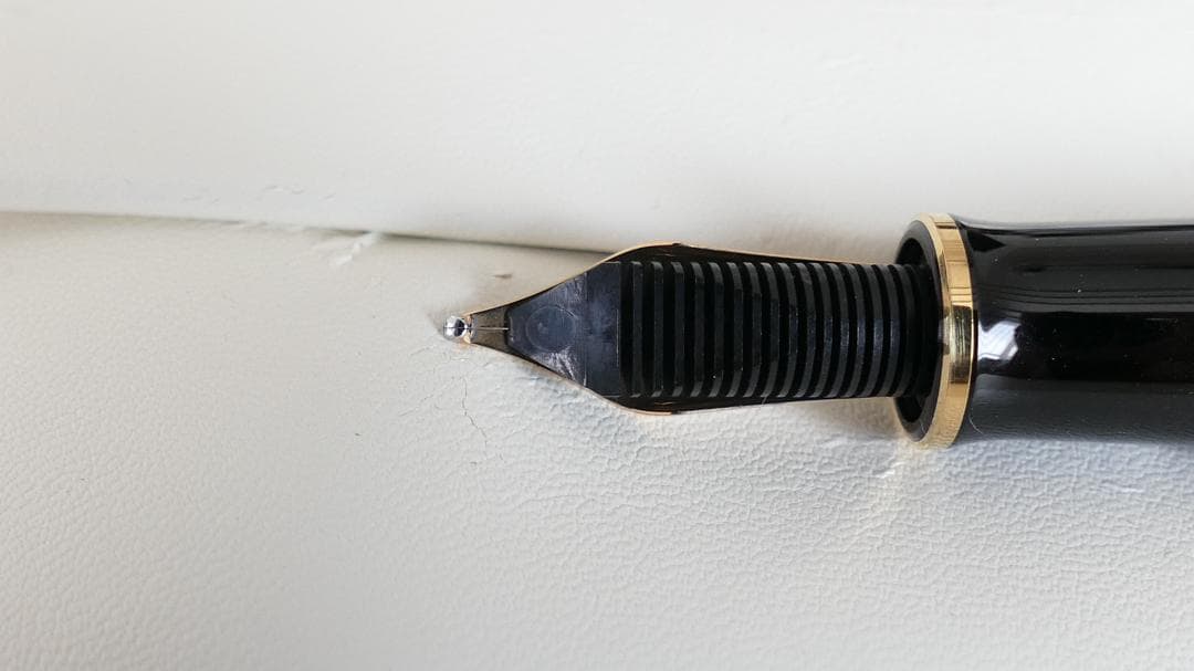 万年筆：ペリカン（Pelikan）スーベレーン M800 FP 黒 BB