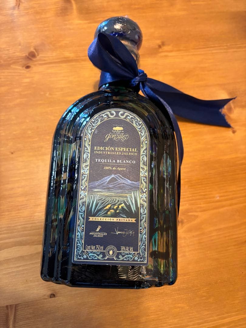 メキシコ産テキーラ　Tequila Blanco 750ml