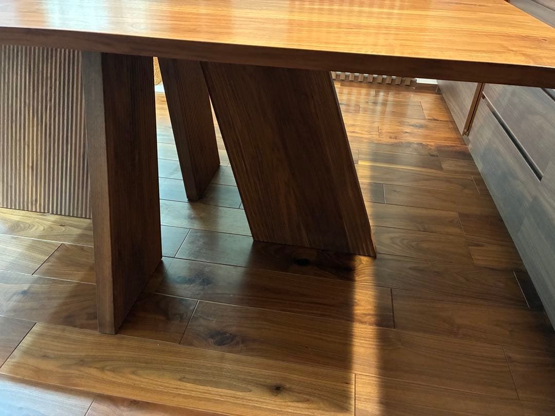 T*s様 カンディハウス　ハカマ　ソリッドテーブル