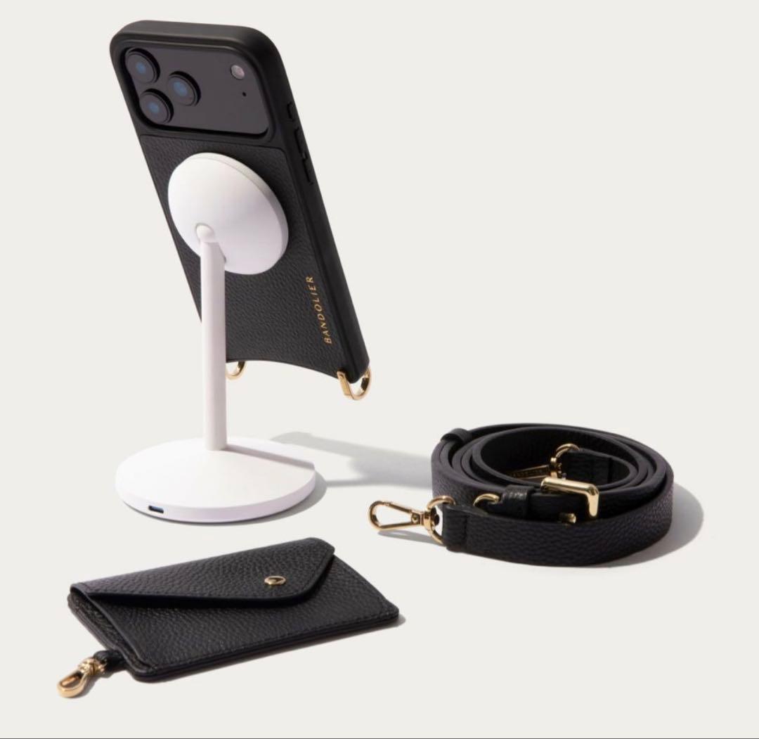 【iPhone17】 ストラップ未使用REMI MAGNET GOLD