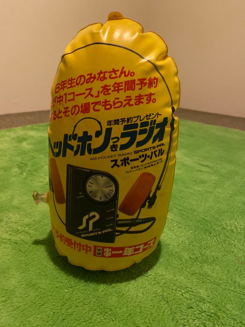 ⭐️菊池桃子　グッズ⭐️ 本、カセットテープ、バッジ、他