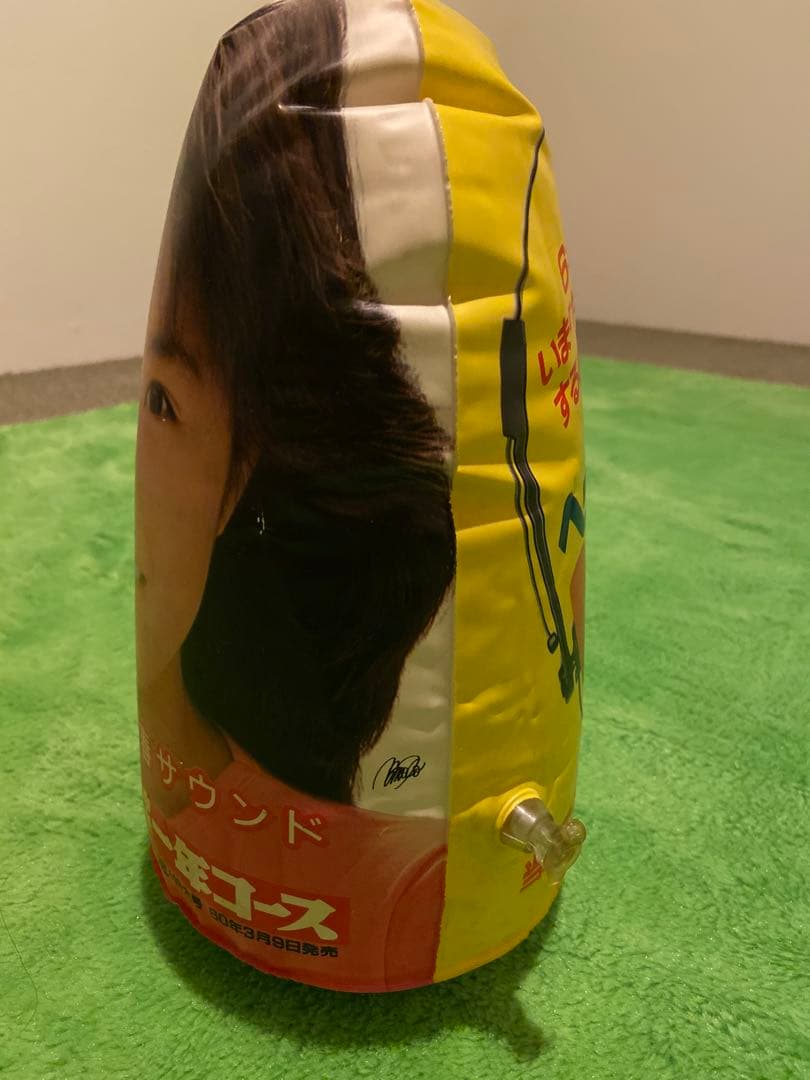 ⭐️菊池桃子　グッズ⭐️ 本、カセットテープ、バッジ、他