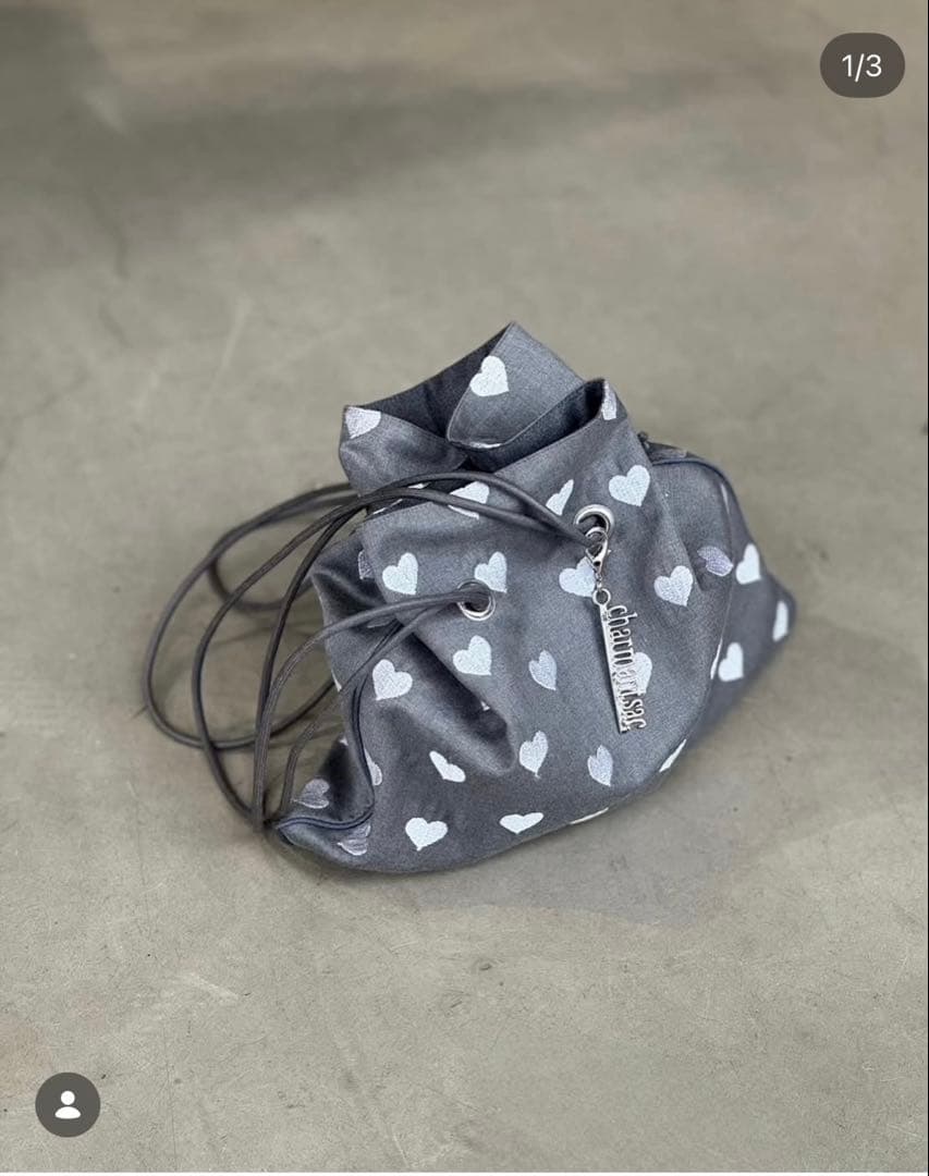 お値下げ！シャルマントサック⭐︎ハートエンブロイダリー巾着バッグ