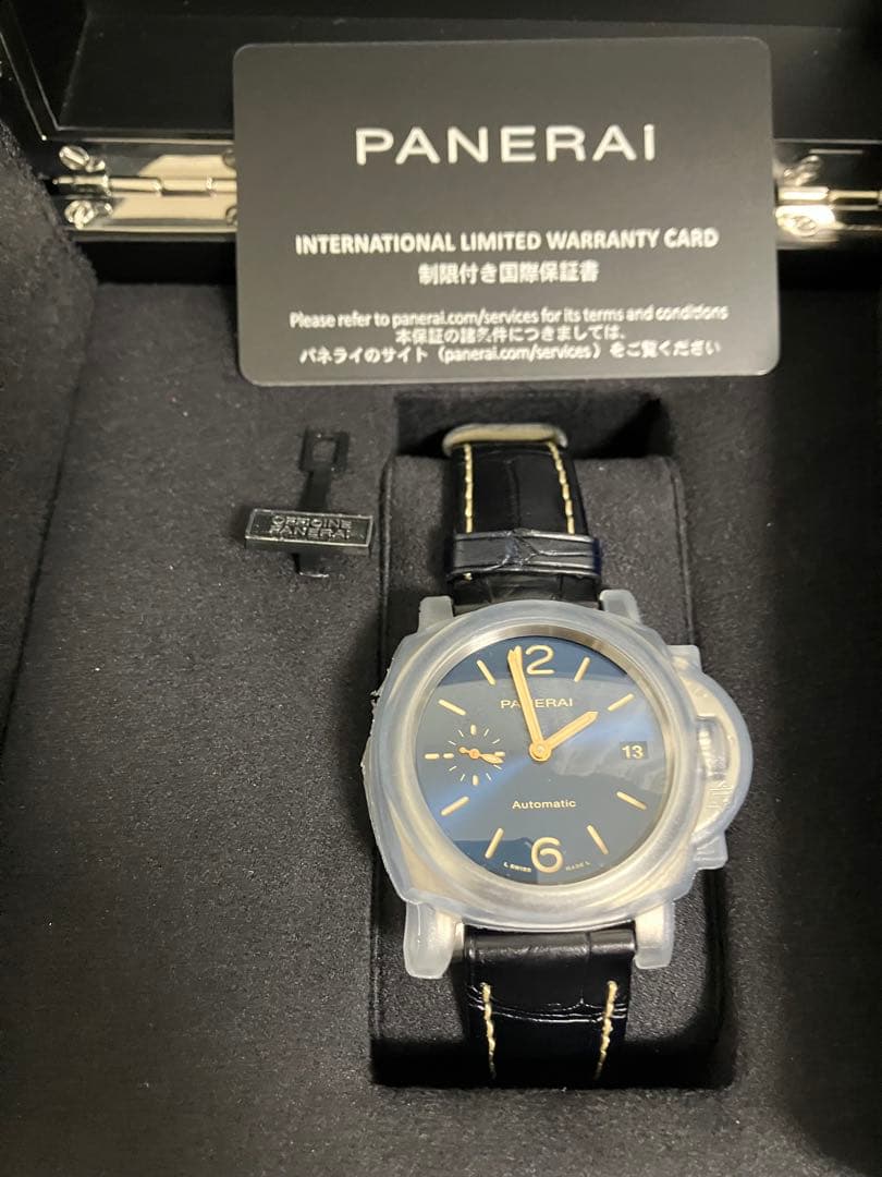 未使用　パネライ PAM00926 チタン 青文字盤