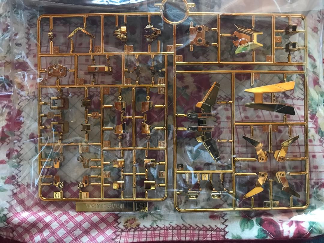 アースリーガンダム ゴールドコーティング