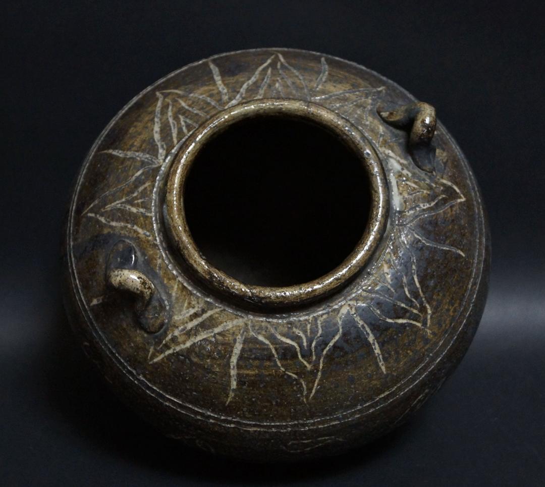 茶道具 伝世 古安南(17～18世紀）釘彫『双龍文』壺 /双耳飾壺 骨董品希少品