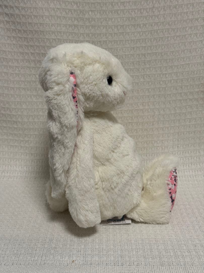  Blossom Cherry Bunny ぬいぐるみ