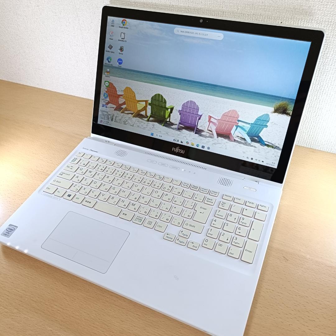 ノートPC Core i7 Windows11 SSD メモリ16GB 富士通