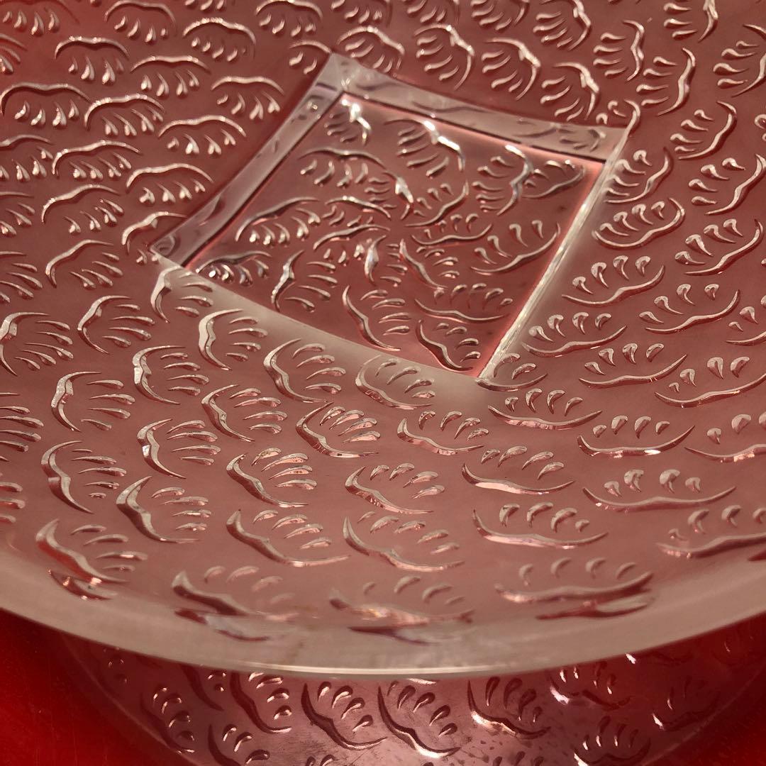 LALIQUE クリスタル 大型サービングプレート 葉/羽根 モチーフ30 cm