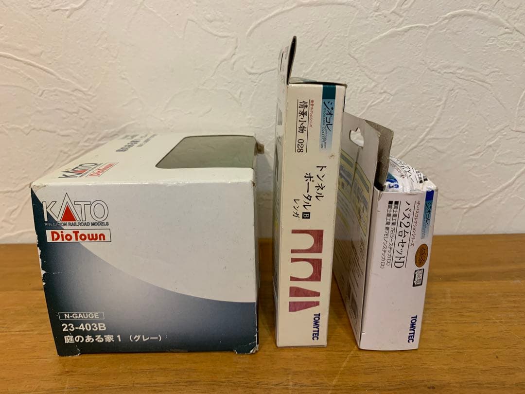 N1111-02★TOMYTEC 建物コレクション 駅前/ バス等6点