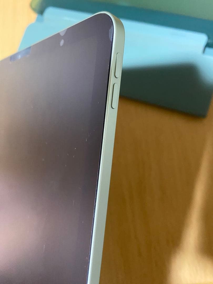 iPad Air 10.9インチ 第4世代 Wi-Fiモデル 64GB グリー…