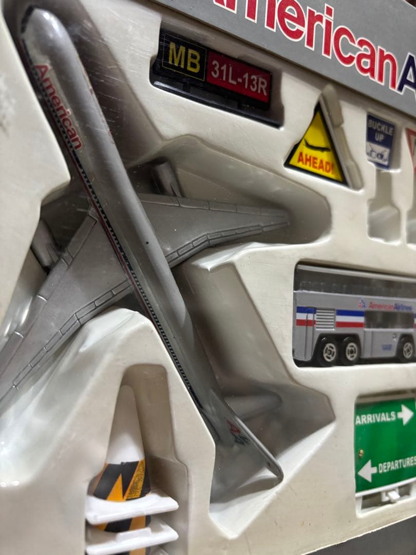 航空機・ヘリコプター American Airlines Airport play set
