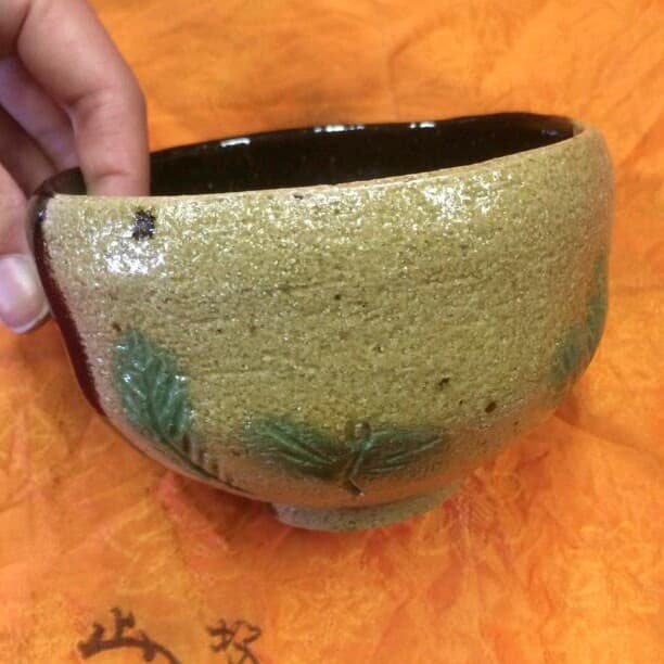 楽茶碗　松紋様