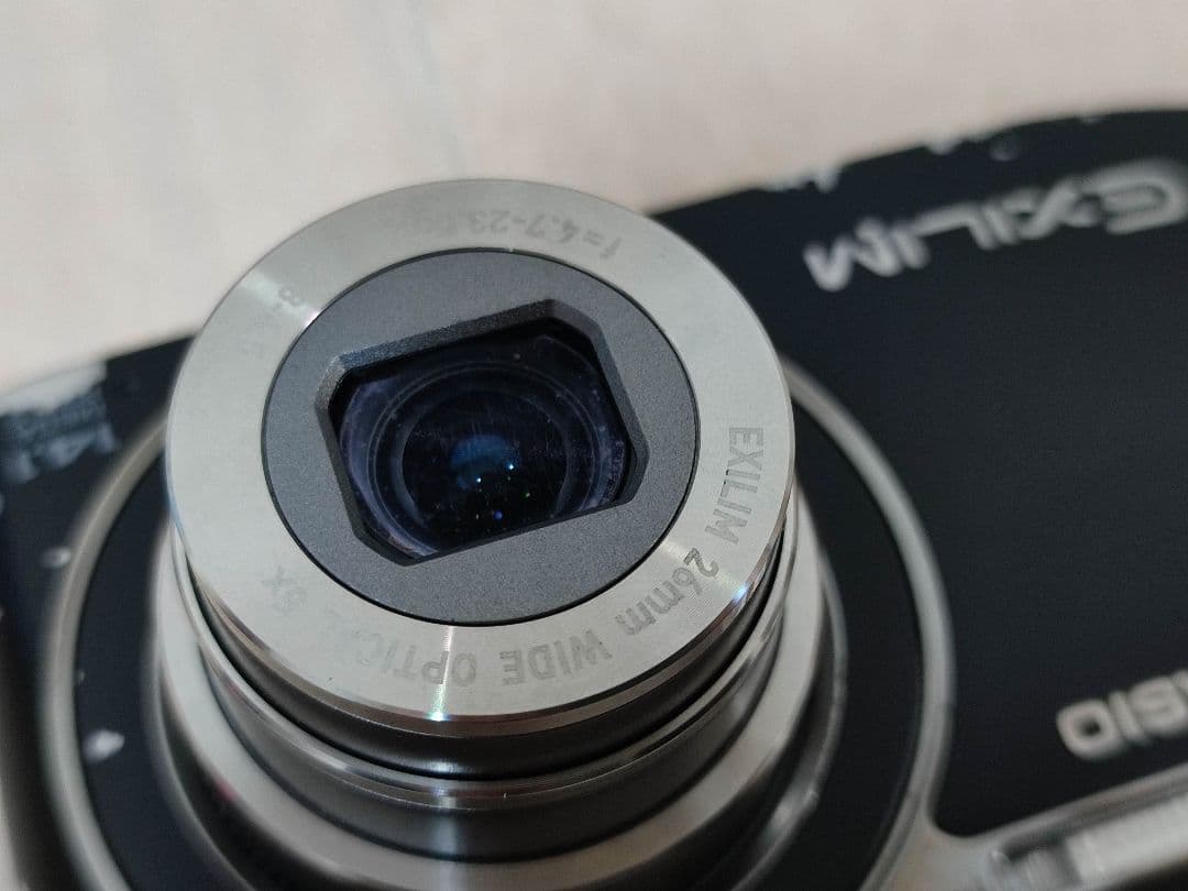 CASIO EXILIM EX-Z2300 14.1メガピクセル