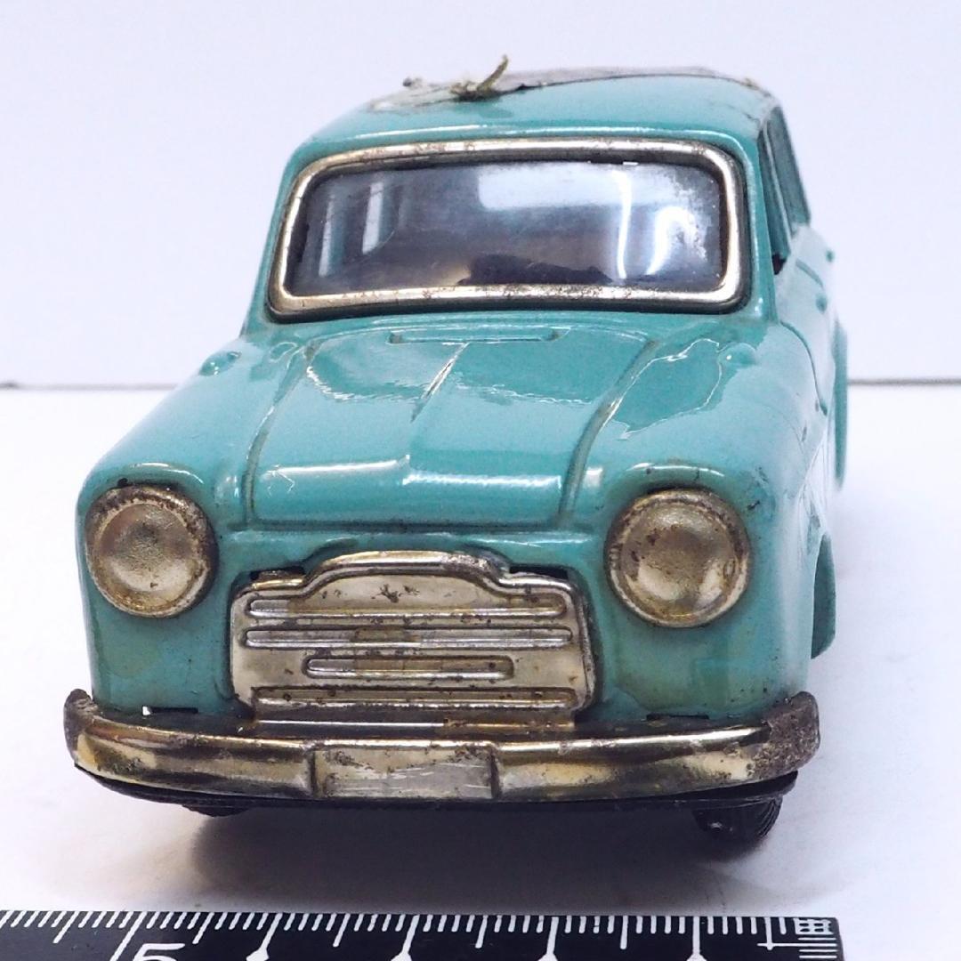 萬代屋【ダットサン セダン1000黄緑】ブリキtin toy car自動車■箱無
