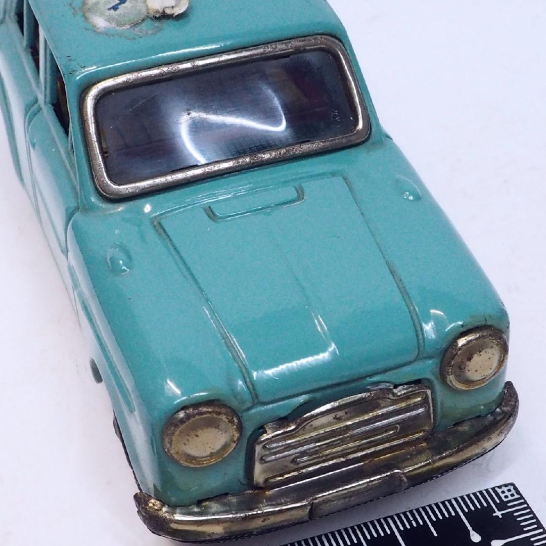 萬代屋【ダットサン セダン1000黄緑】ブリキtin toy car自動車■箱無