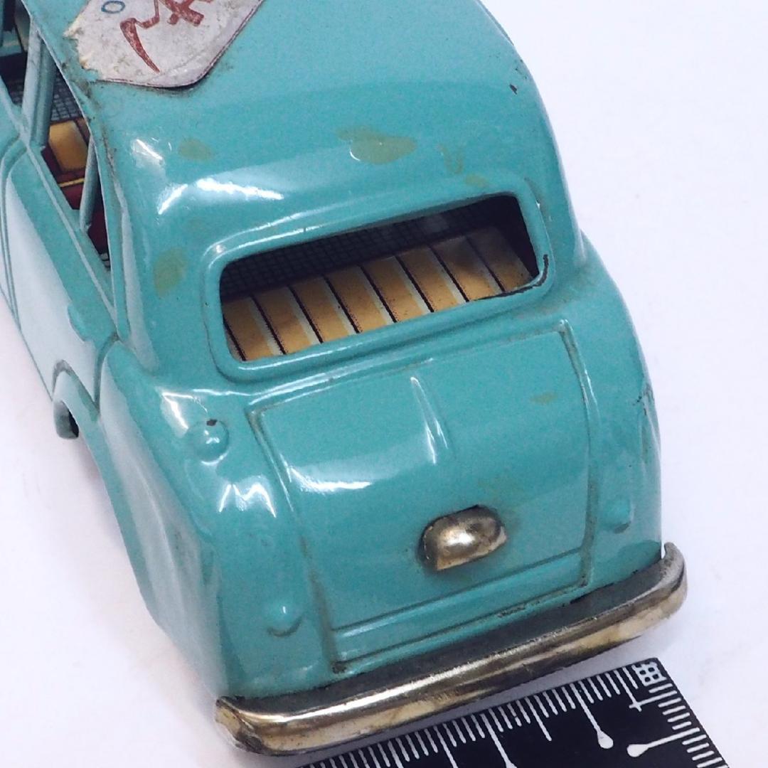 萬代屋【ダットサン セダン1000黄緑】ブリキtin toy car自動車■箱無